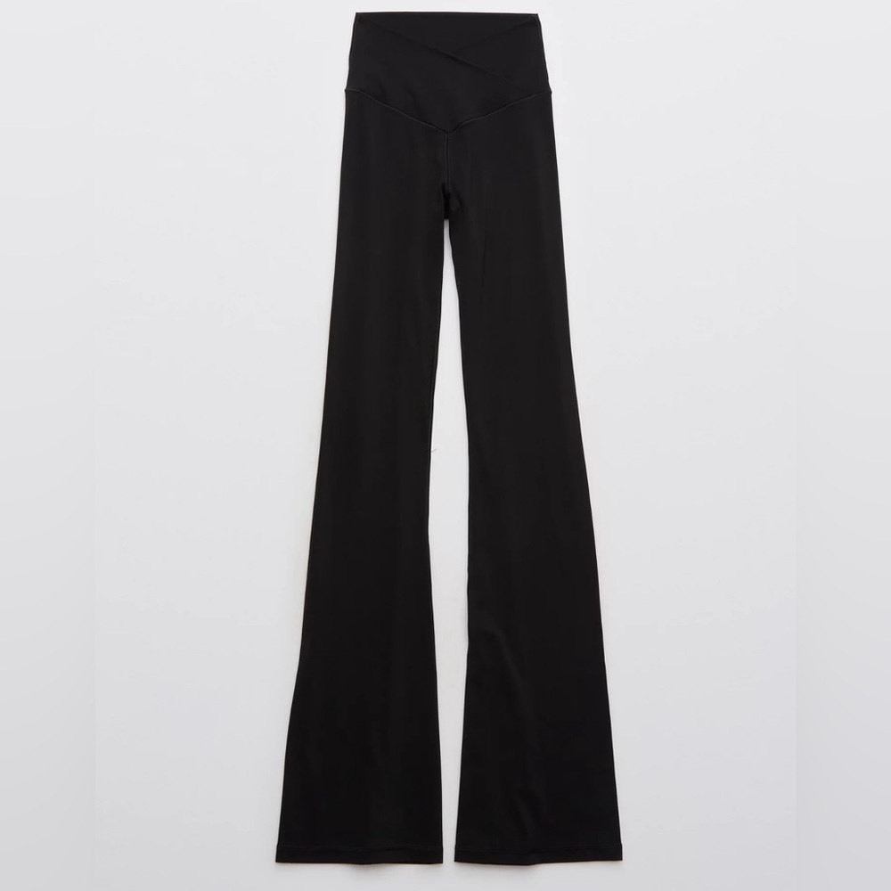 NWT Offline real me flare leggings